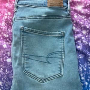 American Eagle Ripped Skinny Jeans | Size 4 Short Light Wash Distressed Denim